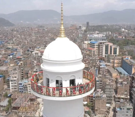 खुल्यो धरहरा