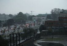 काठमाडौँमा हुरीबतासहितको वर्षा जारी, सतर्क रहन मौसमविद्को आग्रह