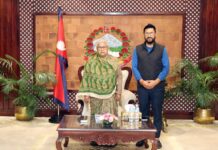 प्रधानमन्त्री कार्कीसँग रास्वपा सभापति लामिछानेको भेट