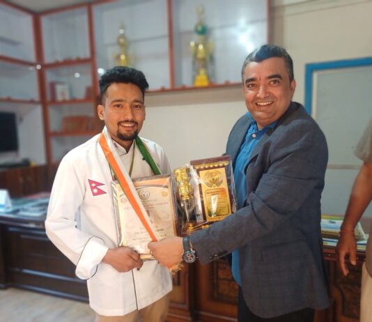 इन्टरनेशनल नेप्लिज सेफ सोसाइटीका केन्द्रीय महासचिव सम्मानित