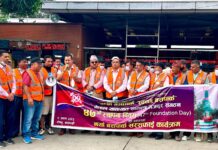 यातायात मजदुर सङ्गठनद्वारा नयाँ बसपार्कमा सरसफाइ